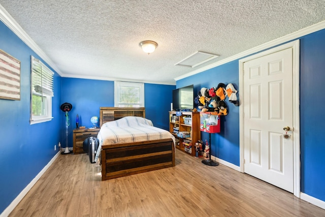 2608 Walnut Ln, Murfreesboro, TN 37129 - bedroom featuring attic access, ornamental molding, wood finished floors, and baseboards