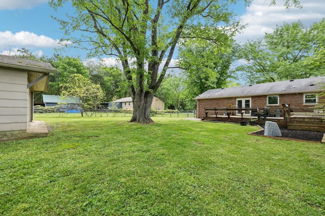 2608 Walnut Ln, Murfreesboro, TN 37129 - view of yard with a fenced backyard and a wooden deck
