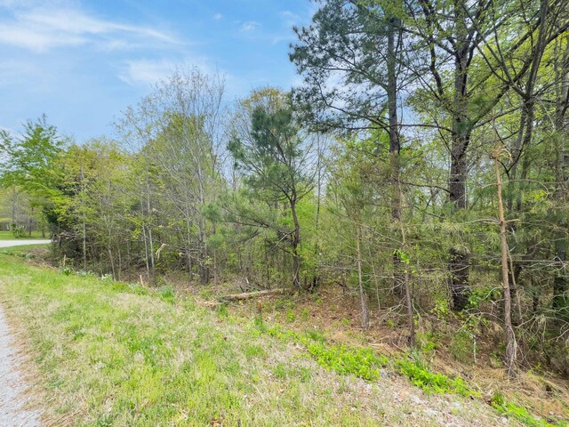399 Kehrer Ln, Huntingdon, TN 38344
