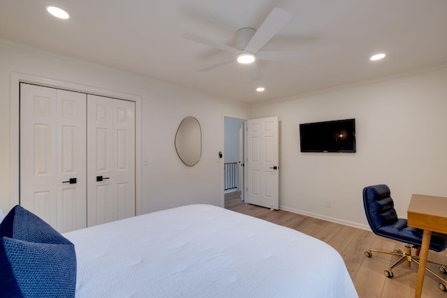 bedroom featuring baseboards, recessed lighting, ornamental molding, and light wood-style floors