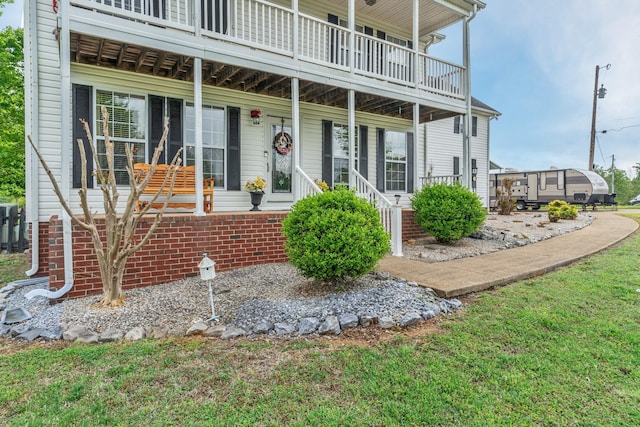 1368 Jason Cir, Ashland City, TN 37015 - view of front of house with a front lawn