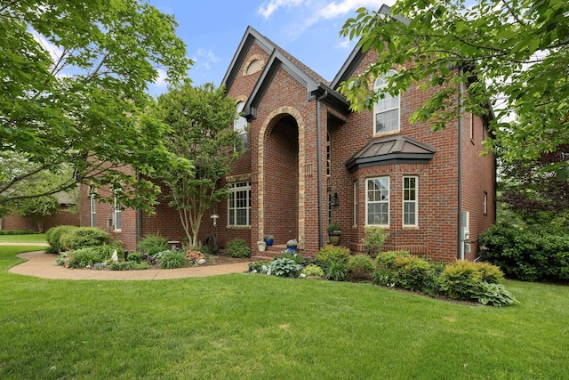 1004 Sattui Ct, Franklin, TN 37064 - traditional-style house featuring a front lawn and brick siding