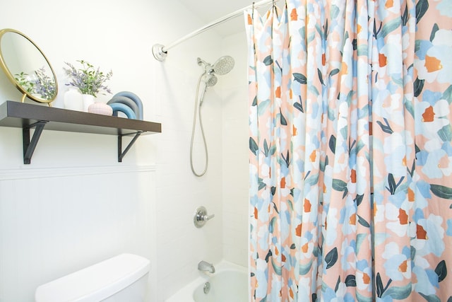 3901 Whitland Ave # 11, Nashville, TN 37205 - bathroom with shower / bathtub combination with curtain and toilet