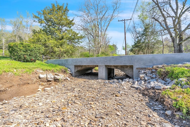 view of outdoor structure