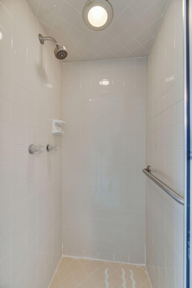 1202 General George Patton Rd, Nashville, TN 37221 - full bathroom with a tile shower