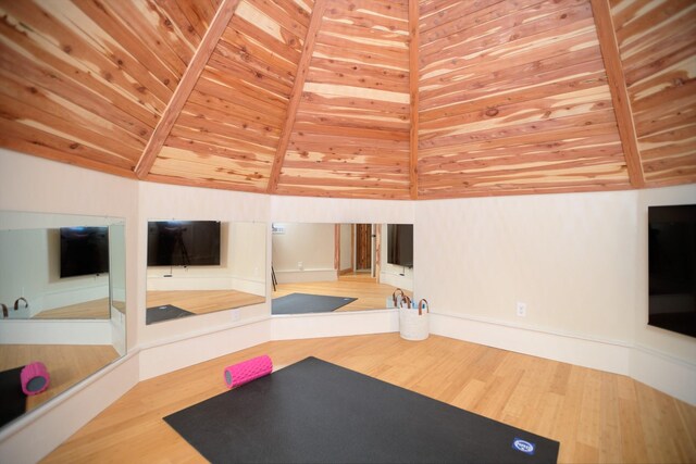 140 Lake Shore Ln, Henderson, TN 38340 - workout area with wood ceiling, wood finished floors, and vaulted ceiling