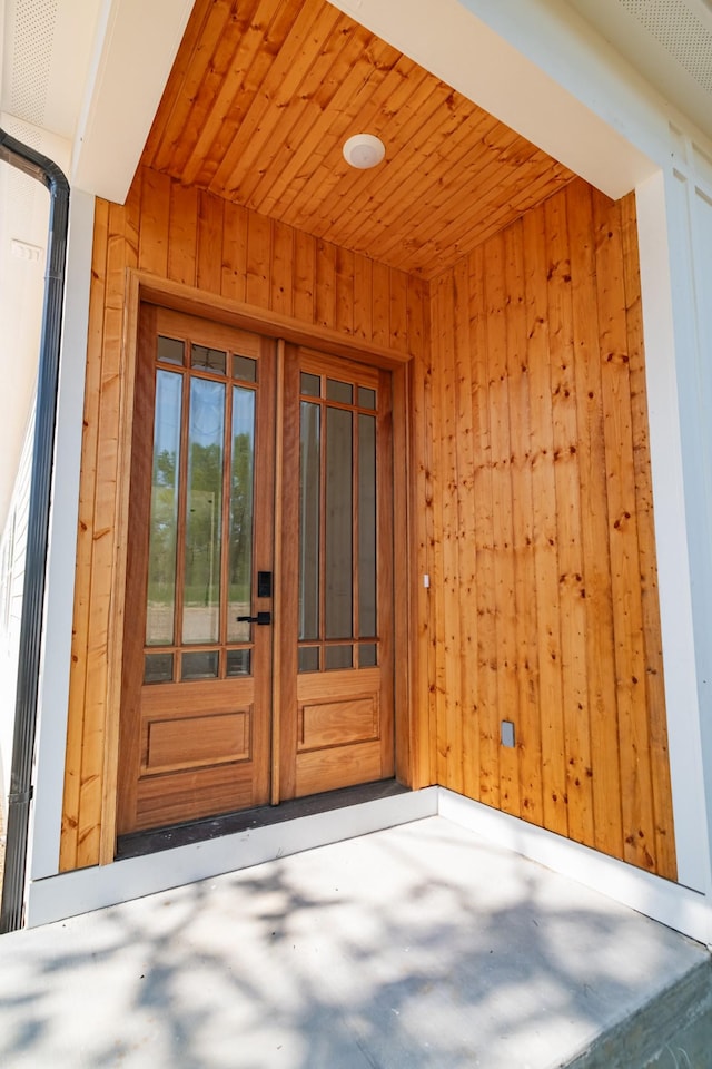 view of doorway to property