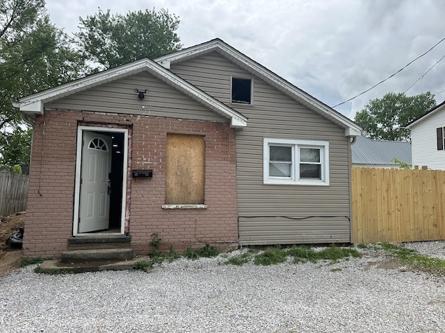 923 W 2nd St, Hopkinsville, KY 42240 - photo 1