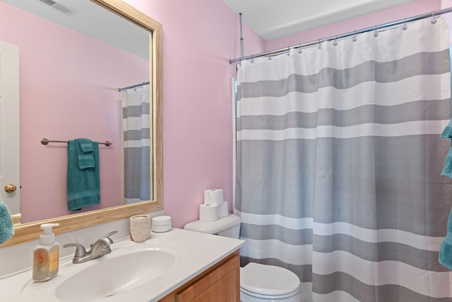 1320 Autumn Springs Ln, Old Hickory, TN 37138 - bathroom featuring toilet, vanity, and curtained shower
