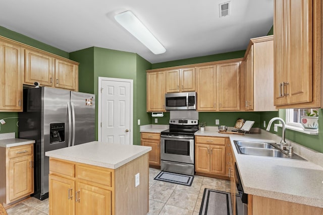 1320 Autumn Springs Ln, Old Hickory, TN 37138 - kitchen with appliances with stainless steel finishes, a sink, and light countertops