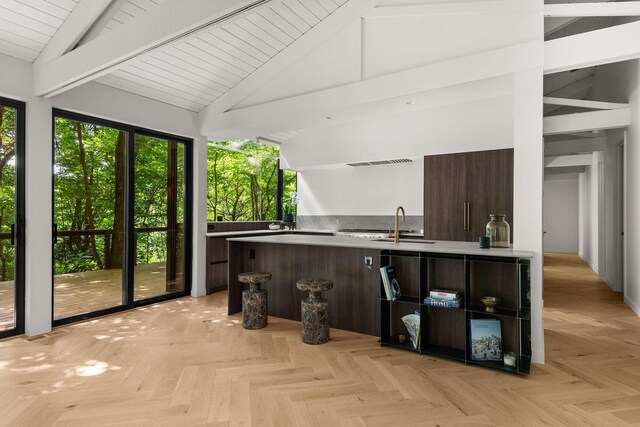 5040 Villa Crest Dr, Nashville, TN 37220 - bar featuring wood ceiling and a sink