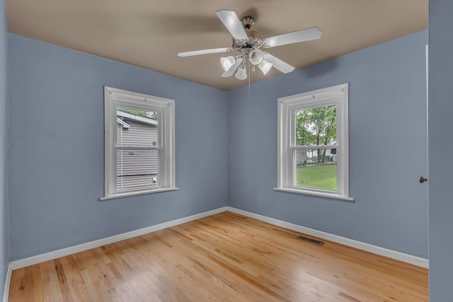 154 Morningside Ln, Columbia, TN 38401 - unfurnished room featuring light wood finished floors, visible vents, baseboards, and ceiling fan