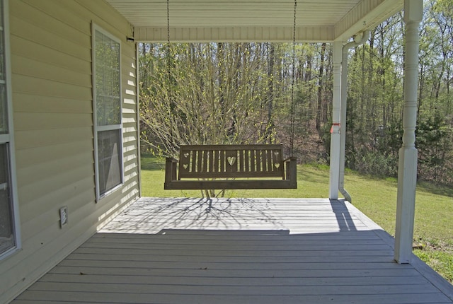 547 Grindstone Hollow Rd, Dickson, TN 37055 - wooden terrace featuring a yard