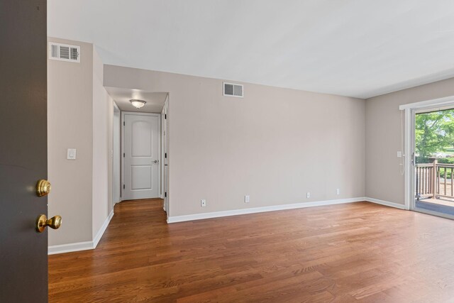 3901 Whitland Ave Unit 20, Nashville, TN 37205 - unfurnished room with visible vents, baseboards, and wood finished floors
