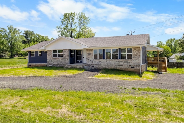 466 Lafayette Rd, Clarksville, TN 37042 - ranch-style house featuring a shingled roof, a front yard, brick siding, and crawl space