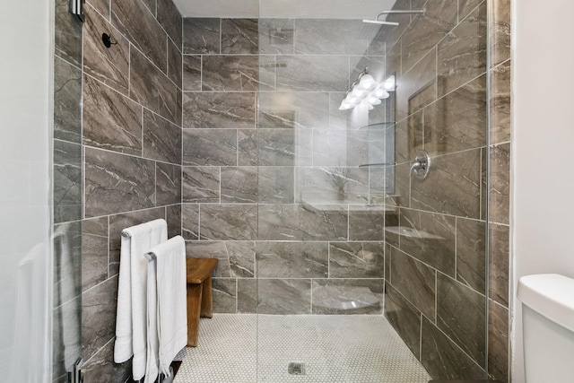 605 Longfellow Ln, Smyrna, TN 37167 - bathroom with a tile shower and toilet