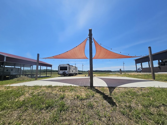 2607 Hardin Bottom River Rd, Clifton, TN 38425