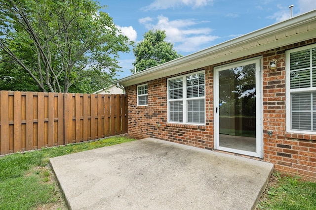 502 Village Green Cir, Murfreesboro, TN 37128 - view of patio featuring fence