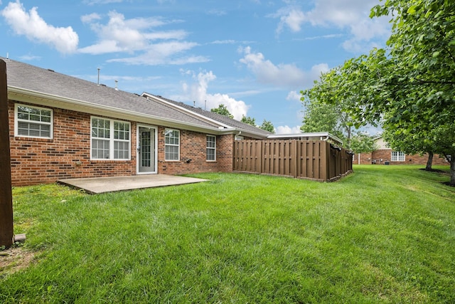 502 Village Green Cir, Murfreesboro, TN 37128 - view of yard with a patio