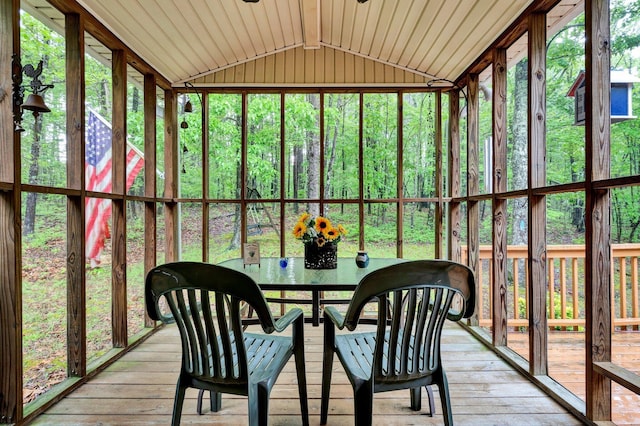 100 Treeann Ln, Ringgold, GA 30736 - sunroom with outdoor dining space