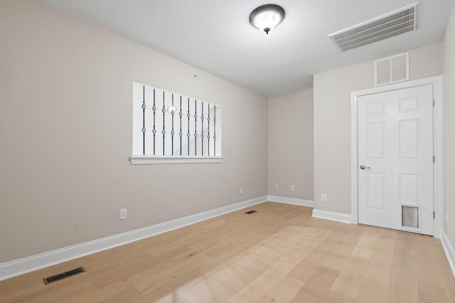 3201 Aspen Grove Dr Unit L8, Franklin, TN 37067 - unfurnished room featuring visible vents, baseboards, and light wood-type flooring