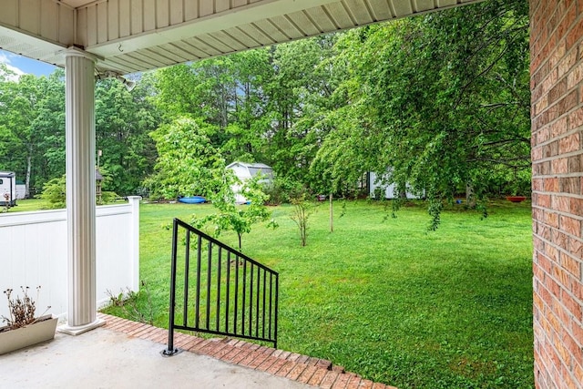 view of yard with a patio area