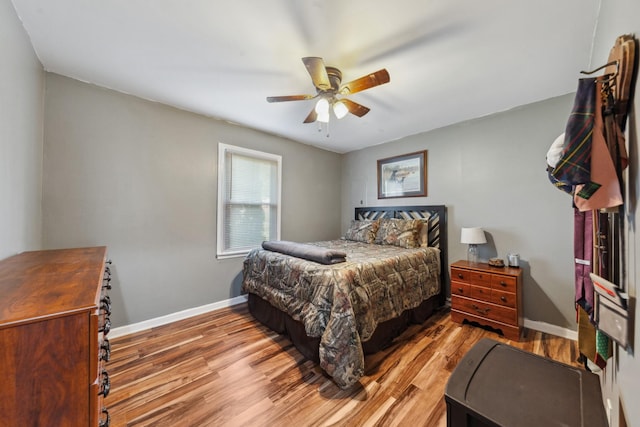 102 Lakeside Dr, Columbia, TN 38401 - bedroom featuring a ceiling fan, baseboards, and wood finished floors