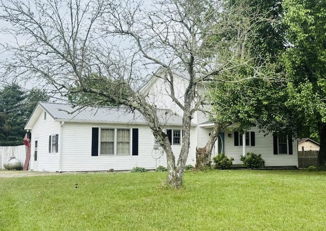 1684 Fletcher Rd, Estill Springs, TN 37330 - single story home featuring a metal roof
