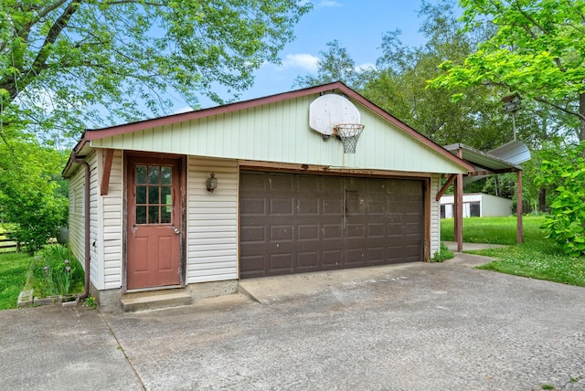 2037 Ogburn Chapel Rd, Clarksville, TN 37042