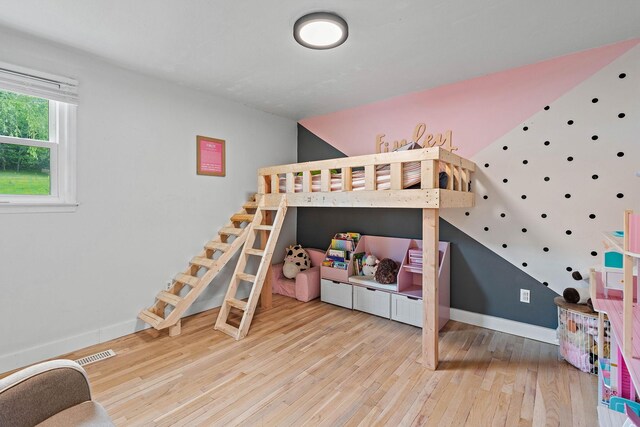 3055 Carters Creek Pike, Franklin, TN 37064 - bedroom featuring hardwood / wood-style flooring and baseboards