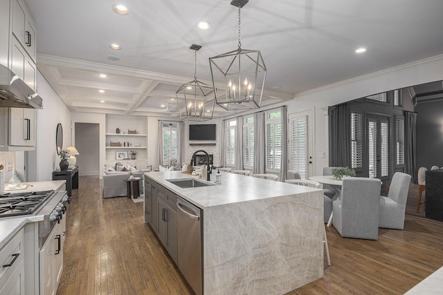 9710 Onyx Ln, Brentwood, TN 37027 - kitchen with open floor plan, recessed lighting, a sink, coffered ceiling, and appliances with stainless steel finishes