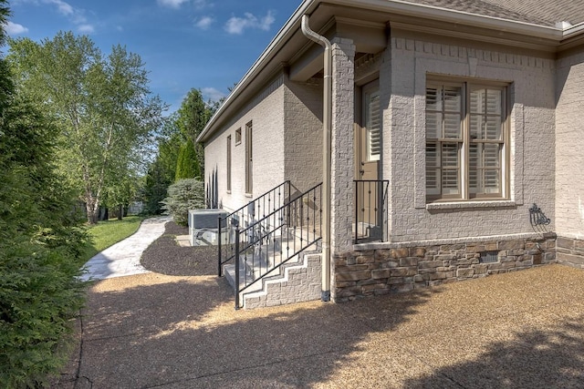9710 Onyx Ln, Brentwood, TN 37027 - view of side of home with cooling unit