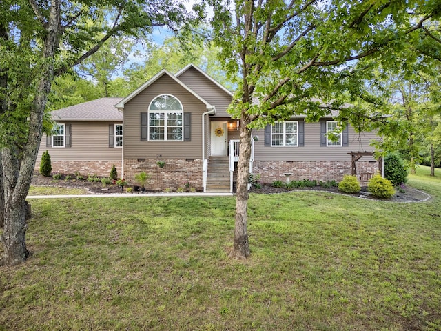 1356 Sayles Cir, Lawrenceburg, TN 38464 - view of front of home with brick siding and a front lawn