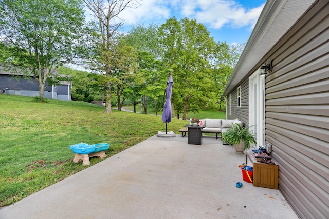 1356 Sayles Cir, Lawrenceburg, TN 38464 - view of patio featuring outdoor lounge area