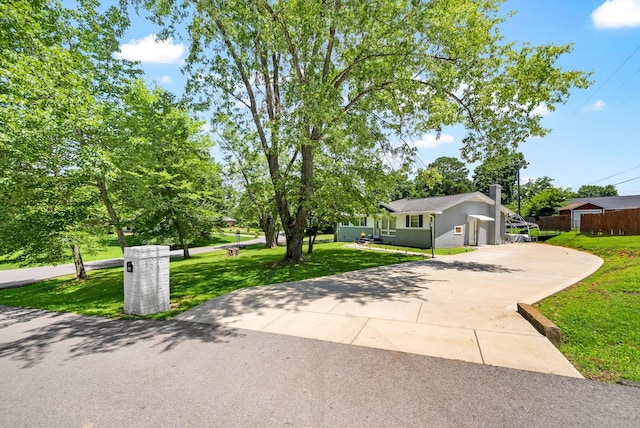 303 Hilldale Ln, Clarksville, TN 37043 - photo 4
