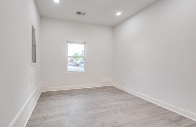 117 Apollo Ct W, Antioch, TN 37013 - spare room with recessed lighting, light wood-style flooring, baseboards, and visible vents