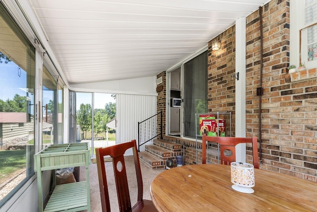 view of sunroom / solarium