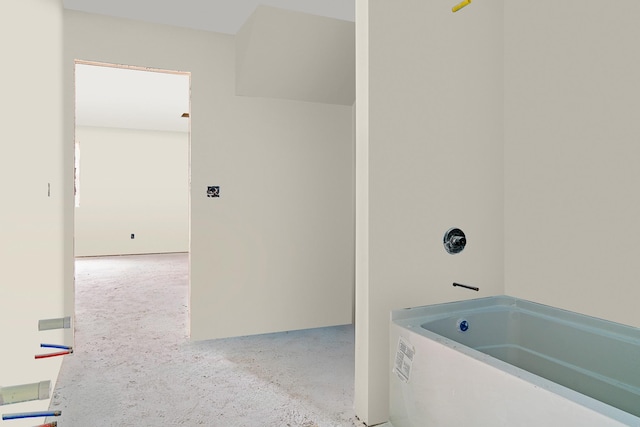 2145 Cason Ln, Murfreesboro, TN 37128 - bathroom featuring a bathing tub