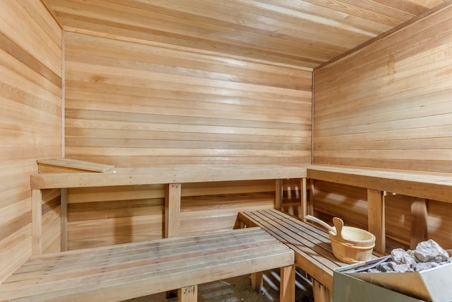 view of sauna / steam room