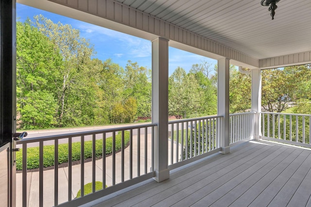 1012 Carrs Creek Blvd, Greenbrier, TN 37073 - view of wooden terrace