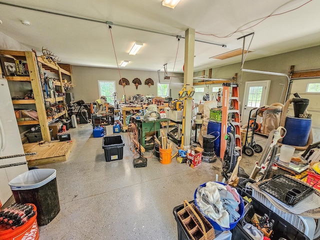 2971 Ownby Rd, Lewisburg, TN 37091 - garage with a workshop area