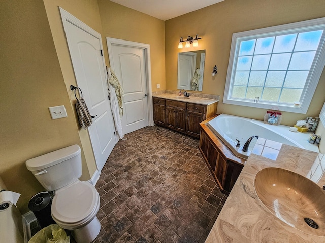 2971 Ownby Rd, Lewisburg, TN 37091 - full bath featuring toilet, a bath, and vanity