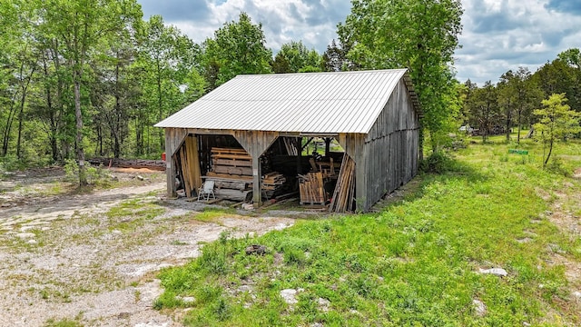 2971 Ownby Rd, Lewisburg, TN 37091 - view of pole building with a forest view
