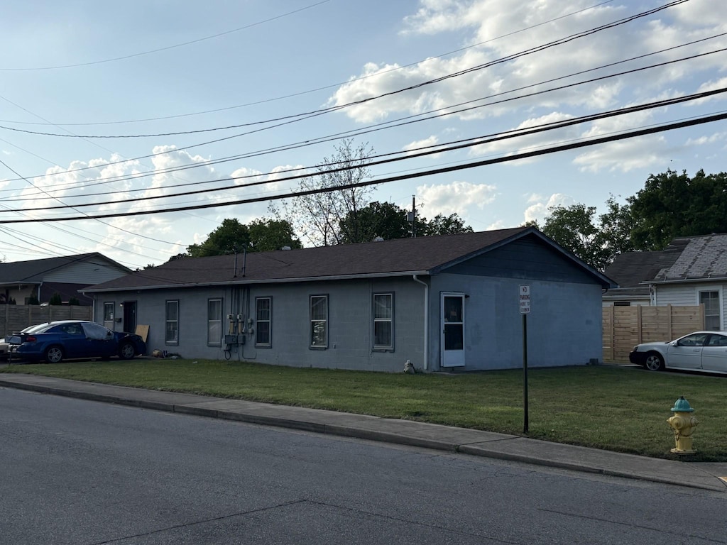 530 Martin St, Clarksville, TN 37040 - photo 1