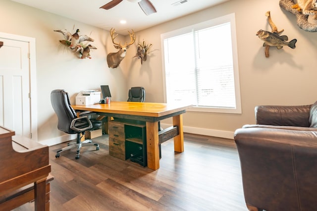 office with baseboards, a ceiling fan, wood finished floors, and recessed lighting
