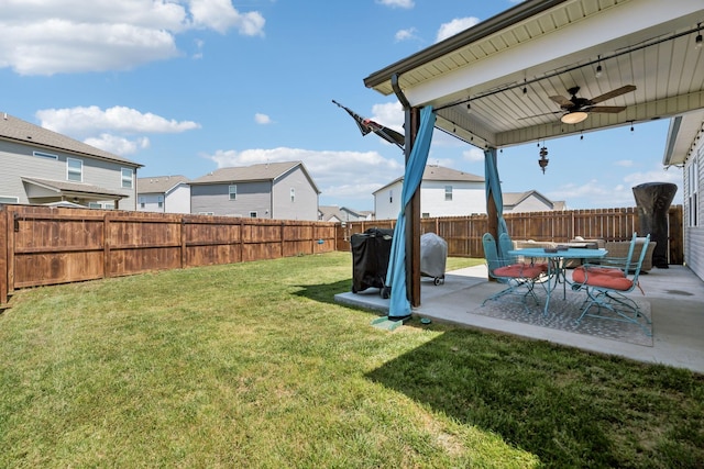 4326 Bomeadows Dr, Murfreesboro, TN 37128 - view of yard featuring a patio, a ceiling fan, a fenced backyard, and a residential view