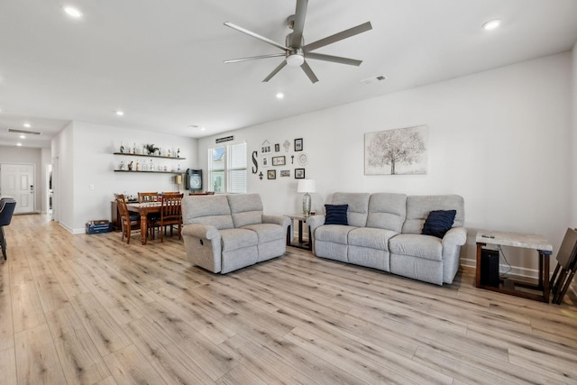 4326 Bomeadows Dr, Murfreesboro, TN 37128 - living area featuring visible vents, light wood-style floors, baseboards, recessed lighting, and a ceiling fan