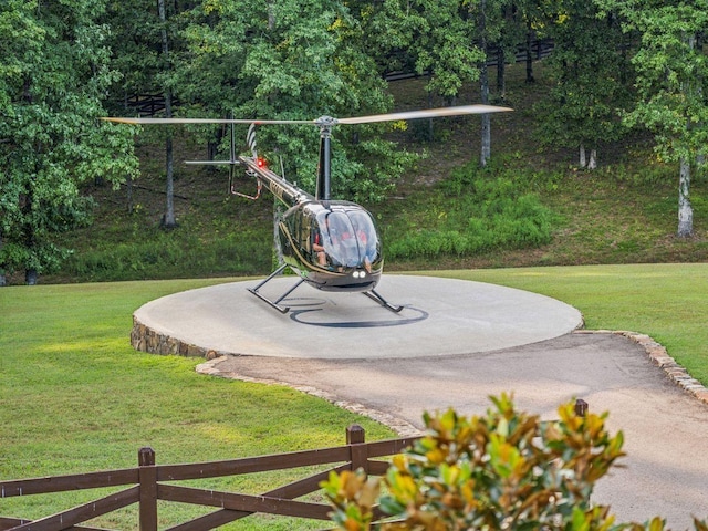 5715 Greenbrier Rd, Franklin, TN 37064 - view of yard