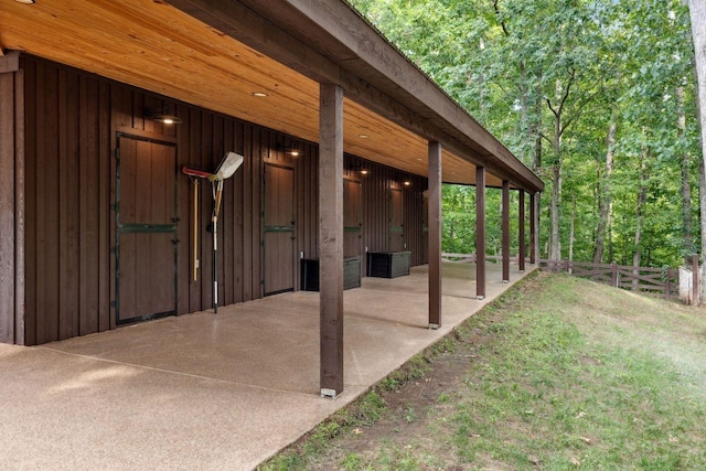 5715 Greenbrier Rd, Franklin, TN 37064 - view of horse barn