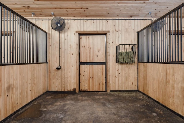 5715 Greenbrier Rd, Franklin, TN 37064 - view of stable